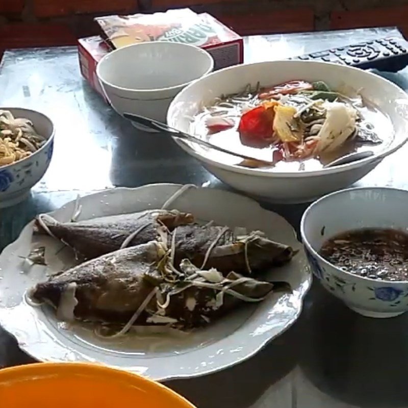 Bát canh chua cá dìa lá giang thơm ngon bổ dưỡng