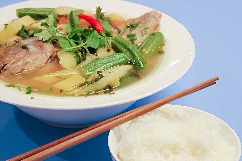 Bát canh chua cá thơm ngon, bổ dưỡng nhưng có hàm lượng calo hợp lý, giải đáp thắc mắc 1 tô canh chua cá bao nhiêu calo