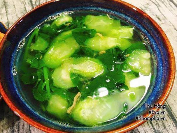 Bát canh mồng tơi mướp hương dân dã
