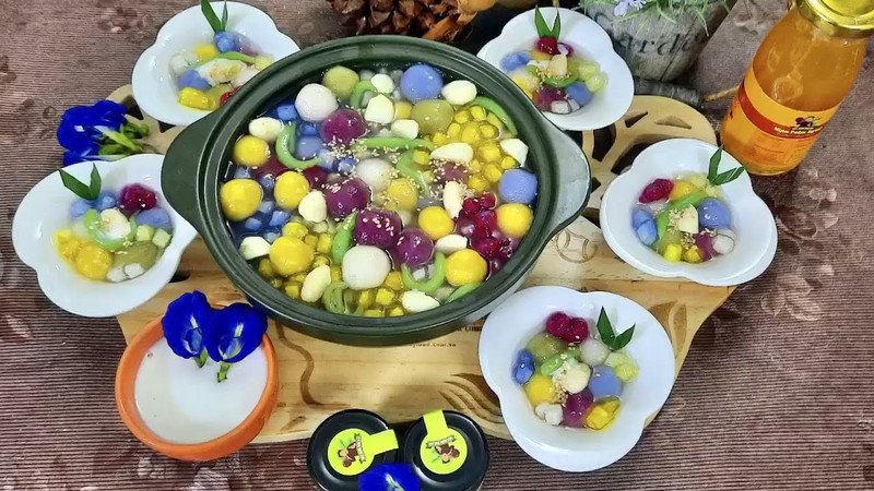 Bát chè củ lùn thơm ngon, thanh mát, là món tráng miệng lý tưởng sau khi thưởng thức các món ăn, đồng thời vẫn giữ được lượng calo kiểm soát.