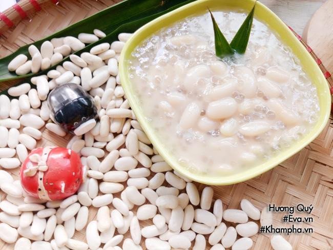 Bát chè đậu trắng không nếp đã hoàn thành và sẵn sàng thưởng thức