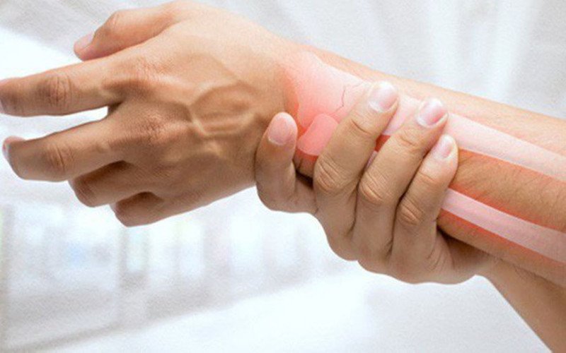 Bát nước chấm cùng nước tương giàu khoáng chất giúp xương chắc khỏe