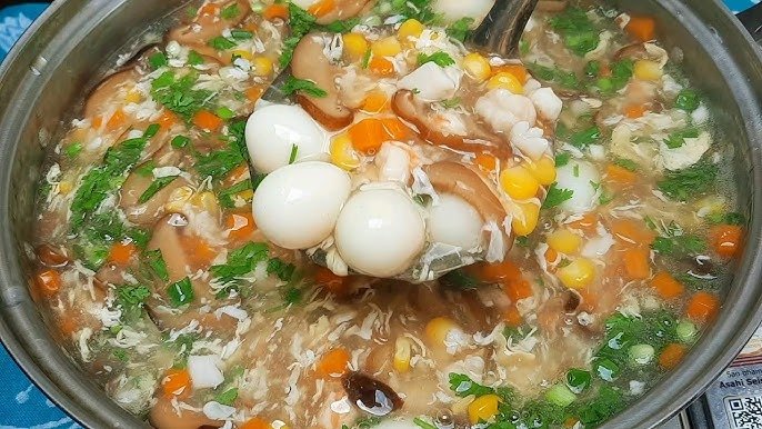 Bát súp cua đơn giản, dễ chế biến tại nhà, là món ăn bổ dưỡng cho cả gia đình.
