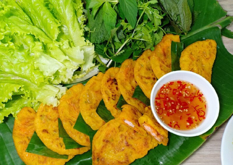 Bí quyết ăn bánh xèo miền Trung ngon mà vẫn giữ dáng