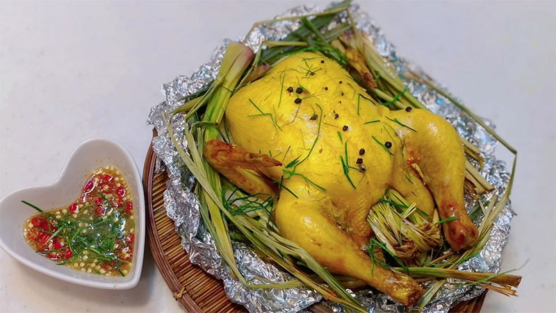 Bí quyết ăn gà ủ muối không tăng cân