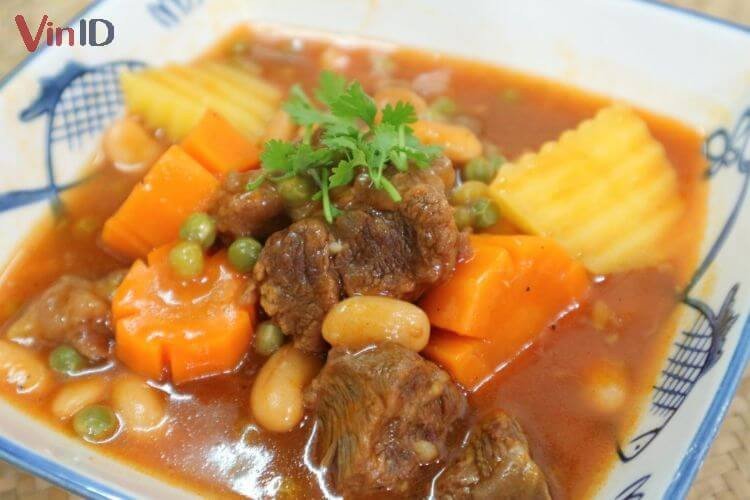 Bò nấu đậu thơm lừng, ngon ngất ngây
