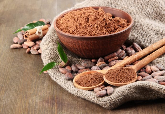 Bột cacao nguyên chất làm thức uống ngon miệng và bổ dưỡng