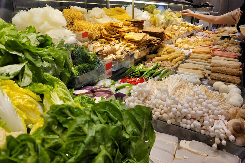 Bữa ăn cân bằng dinh dưỡng, hỗ trợ kiểm soát mướp đắng nhồi thịt bao nhiêu calo