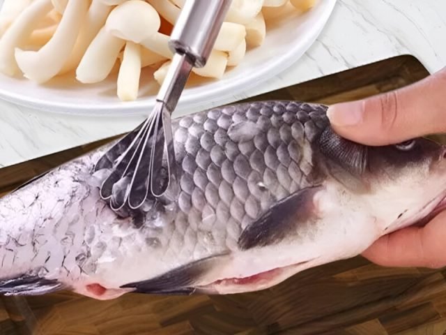 Cá chép giòn xào nấm hải sản tươi ngon, hấp dẫn, chuẩn vị Nấu Chuẩn Ăn Ngon.