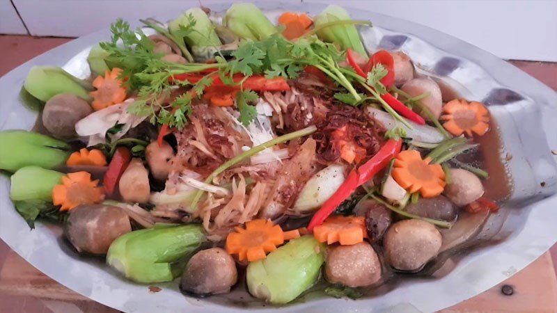 Cá diêu hồng hấp rau củ