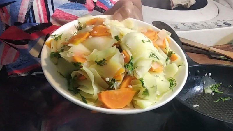 Cà rốt xào đu đủ