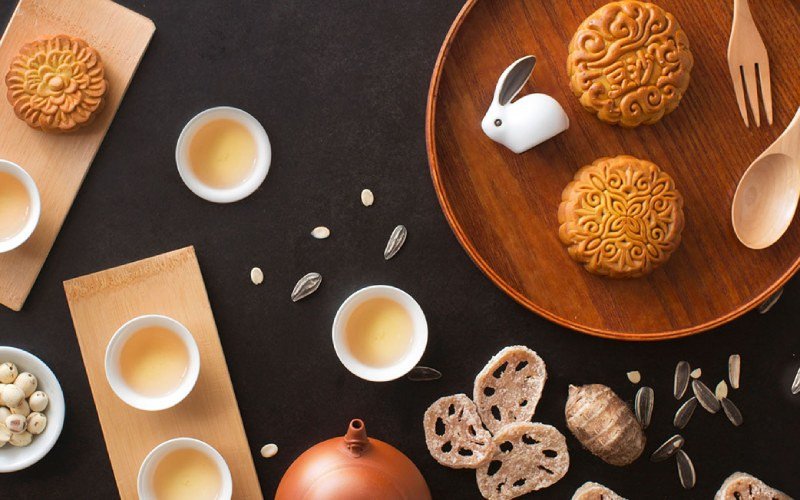Các loại bánh trung thu khác nhau với nhiều kiểu dáng và màu sắc