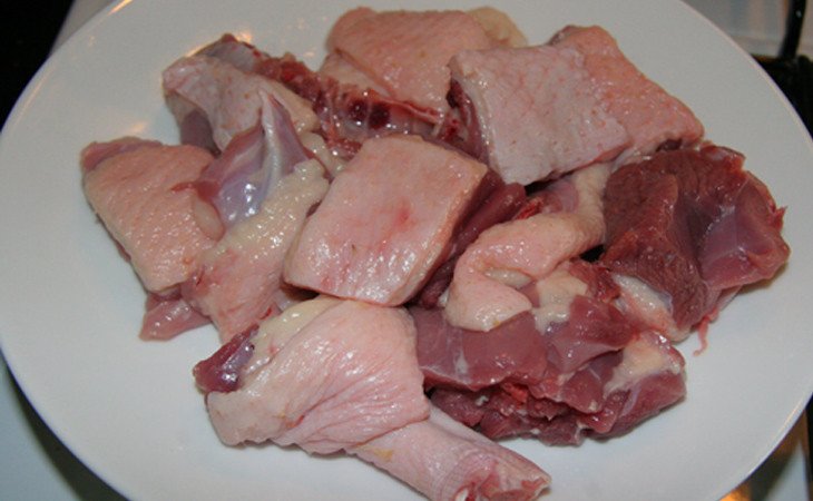 Các loại rau xanh tươi ngon ăn kèm lẩu vịt om sấu