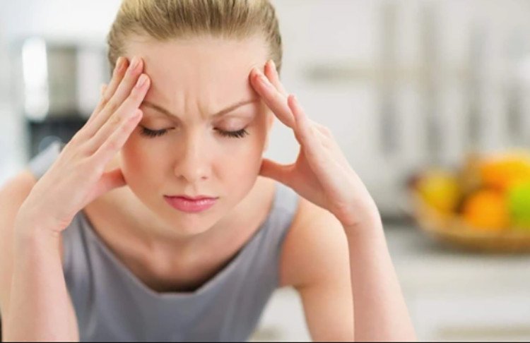 Các nguyên liệu làm bánh sắn tươi ngon gồm củ sắn, dừa nạo và đường