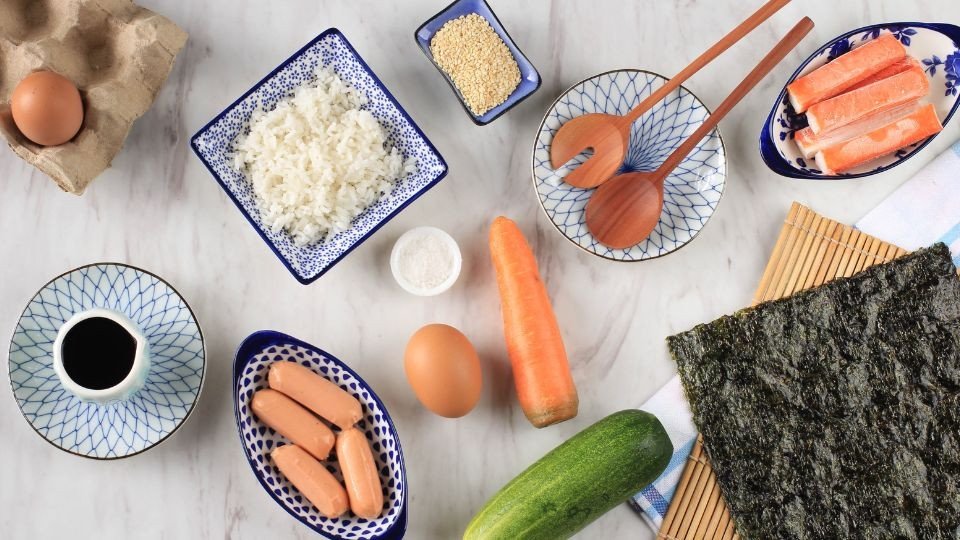 Các nguyên liệu tươi ngon để làm kimbap tại nhà