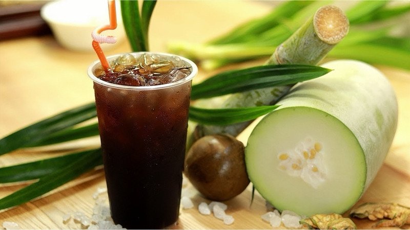 Các nguyên liệu tươi ngon như bí đao, rễ tranh dùng để làm nước sâm thanh nhiệt, đảm bảo dinh dưỡng