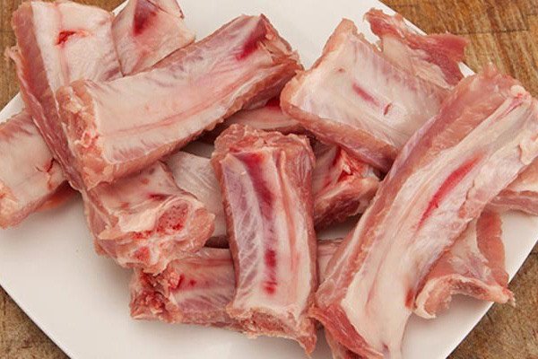 Cách chọn sườn non tươi ngon cho món sườn xào chua ngọt, đảm bảo thịt mềm ngọt
