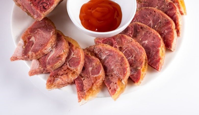 Cách làm giò bê tại nhà đơn giản