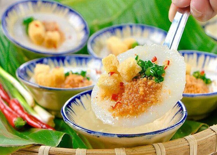 Công thức **Cách Làm Nước Mắm Bánh Bèo Miền Trung** Đậm Đà Cách làm nước mắm bánh bèo miền Trung với tô bánh bèo hấp dẫn