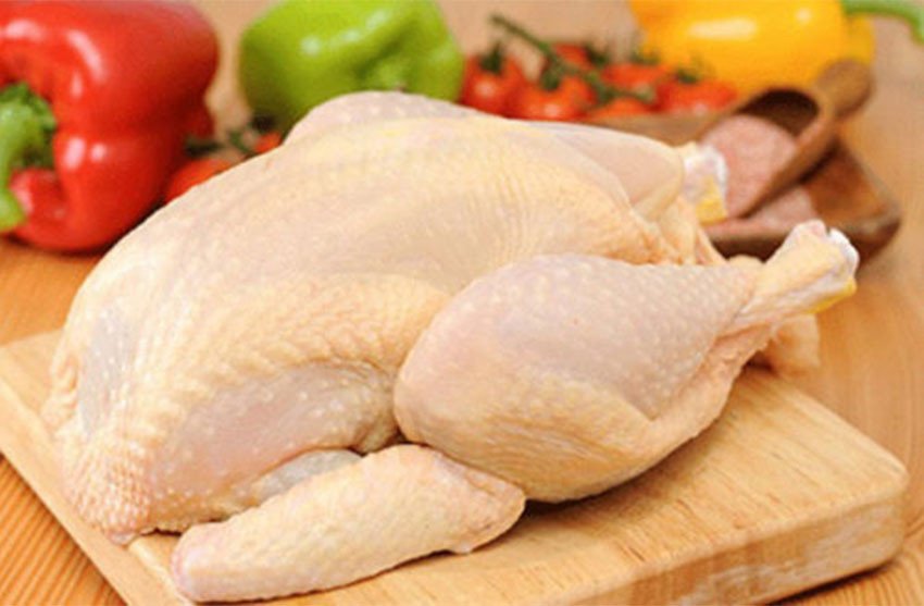 Cách lựa gà tươi ngon để nấu hủ tiếu gà