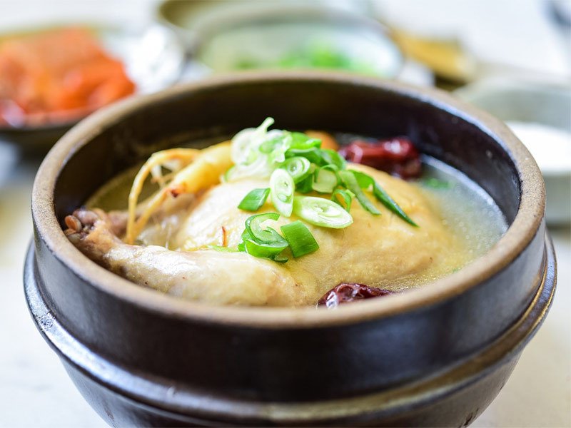 cách nấu gà hầm sâm hàn quốc