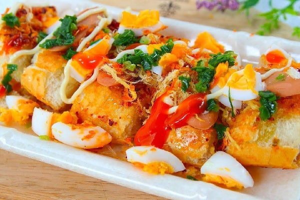 cách nướng bánh mì muối ớt bằng lò than