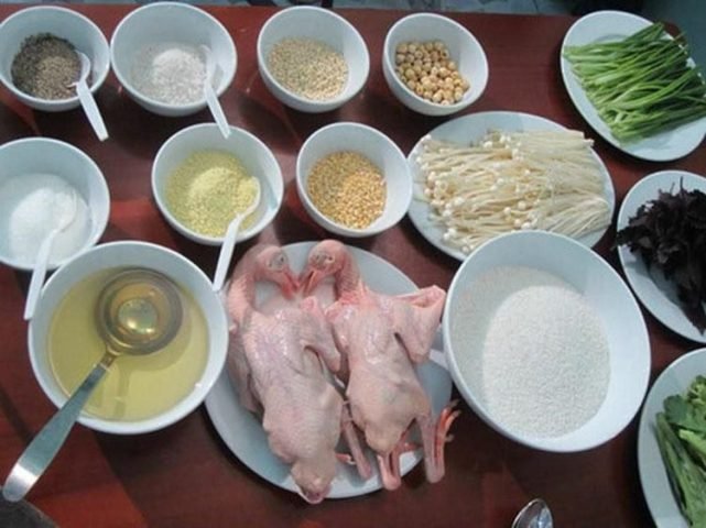 Cách sơ chế thịt chim bồ câu sạch và loại bỏ mùi tanh để nấu cháo