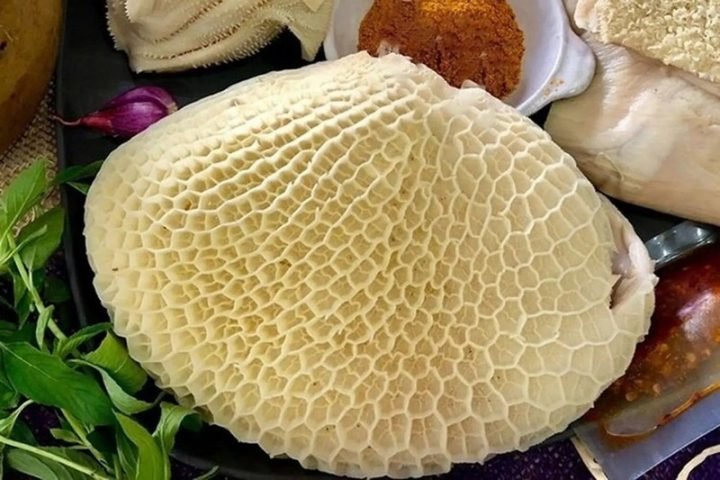 Cách xào sách bò với hành tây ngon