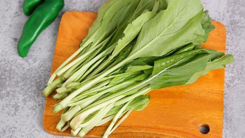 Cải ngọt hỗ trợ giảm cân hiệu quả khi kết hợp chế độ ăn uống và tập luyện