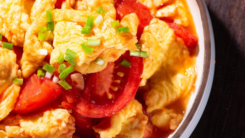 Calo của món trứng cà chua