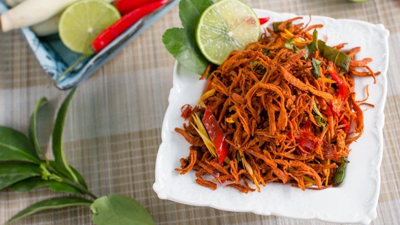 Cần lưu ý khi sử dụng khô gà trong chế độ ăn kiêng