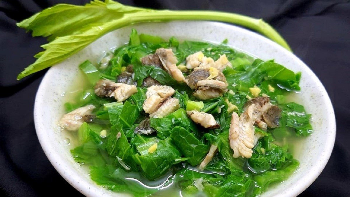 Canh cá rô rau cải thơm ngon