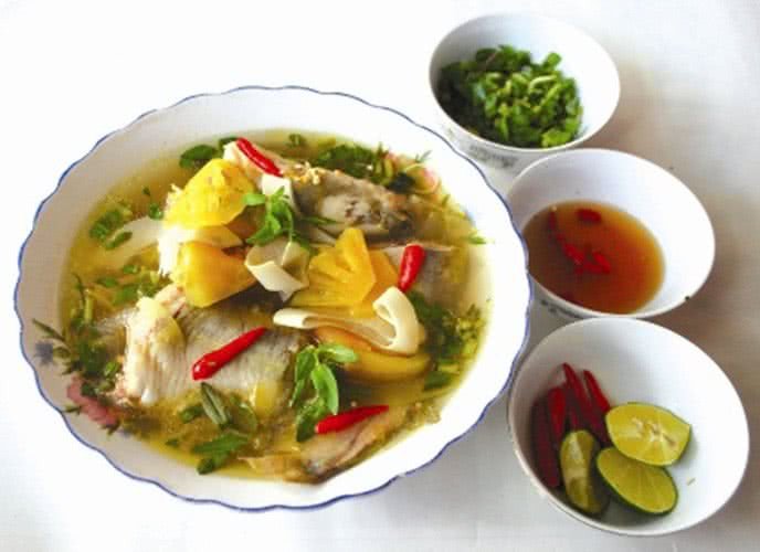 Canh chua cá lăng thơm ngon vị chua dịu