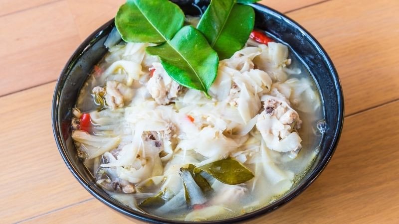 Canh măng chua sườn non thanh mát, dinh dưỡng