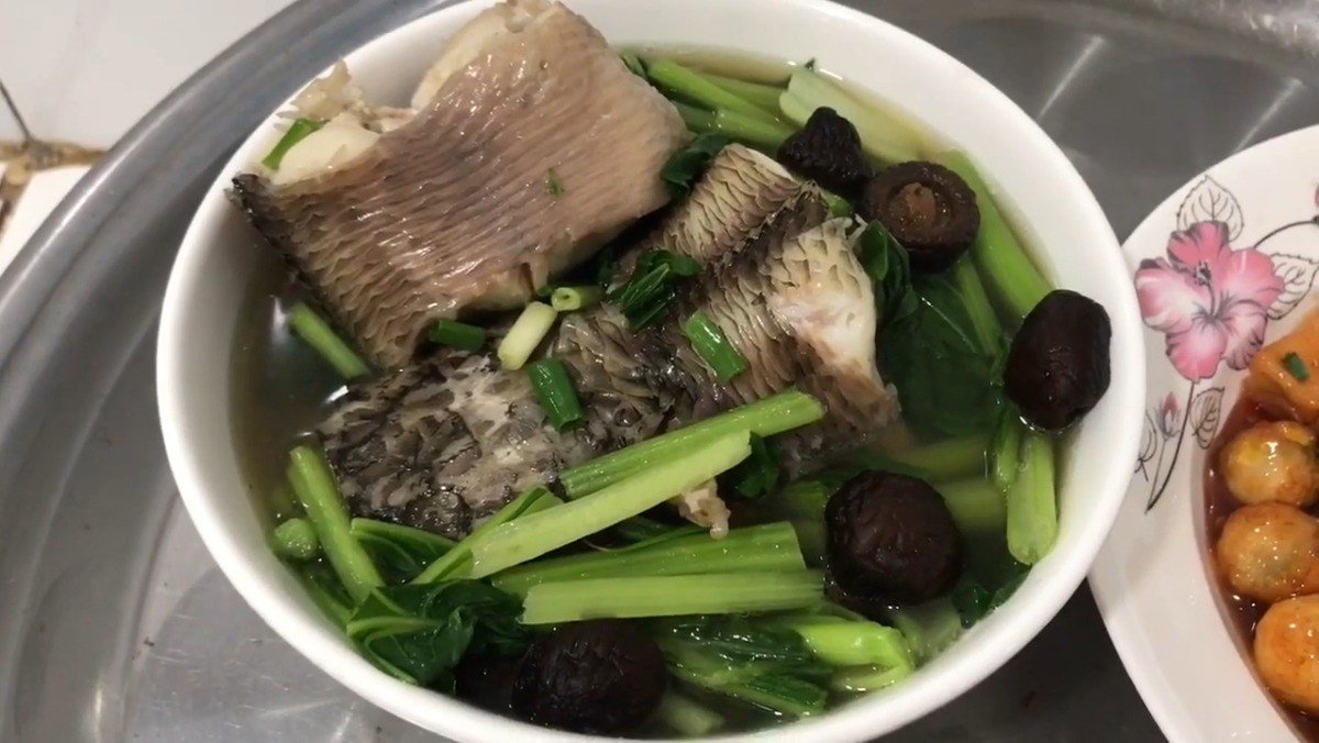 Canh rau cải ngọt cá lóc thanh mát