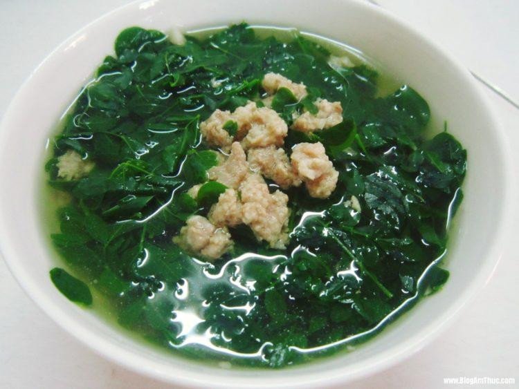 Canh rau chùm ngây thịt băm ngon ngọt
