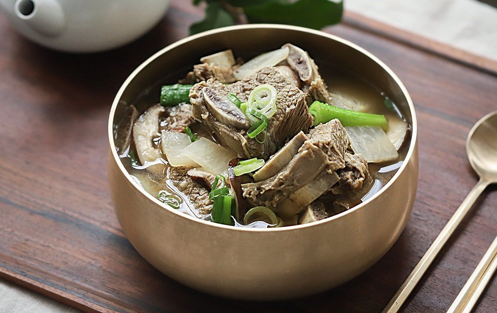 Canh sườn bò Galbi-tang Hàn Quốc hấp dẫn