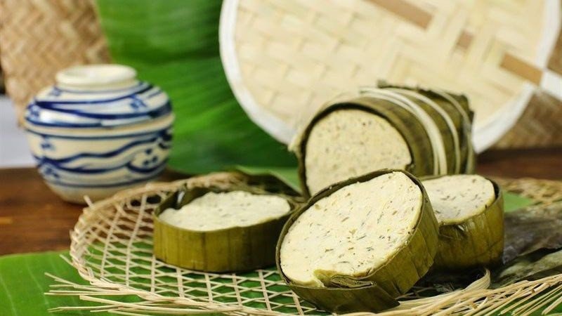 Chả lụa được bao gói cẩn thận, minh họa cách bảo quản chả lụa trong tủ lạnh