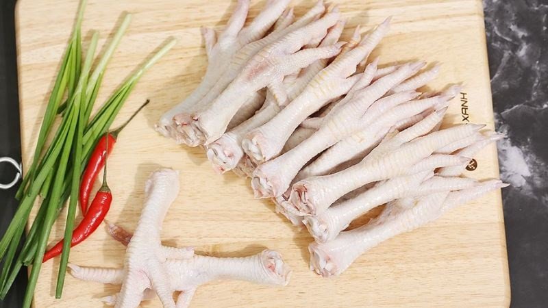 Chân gà sả tắc tự làm tại nhà