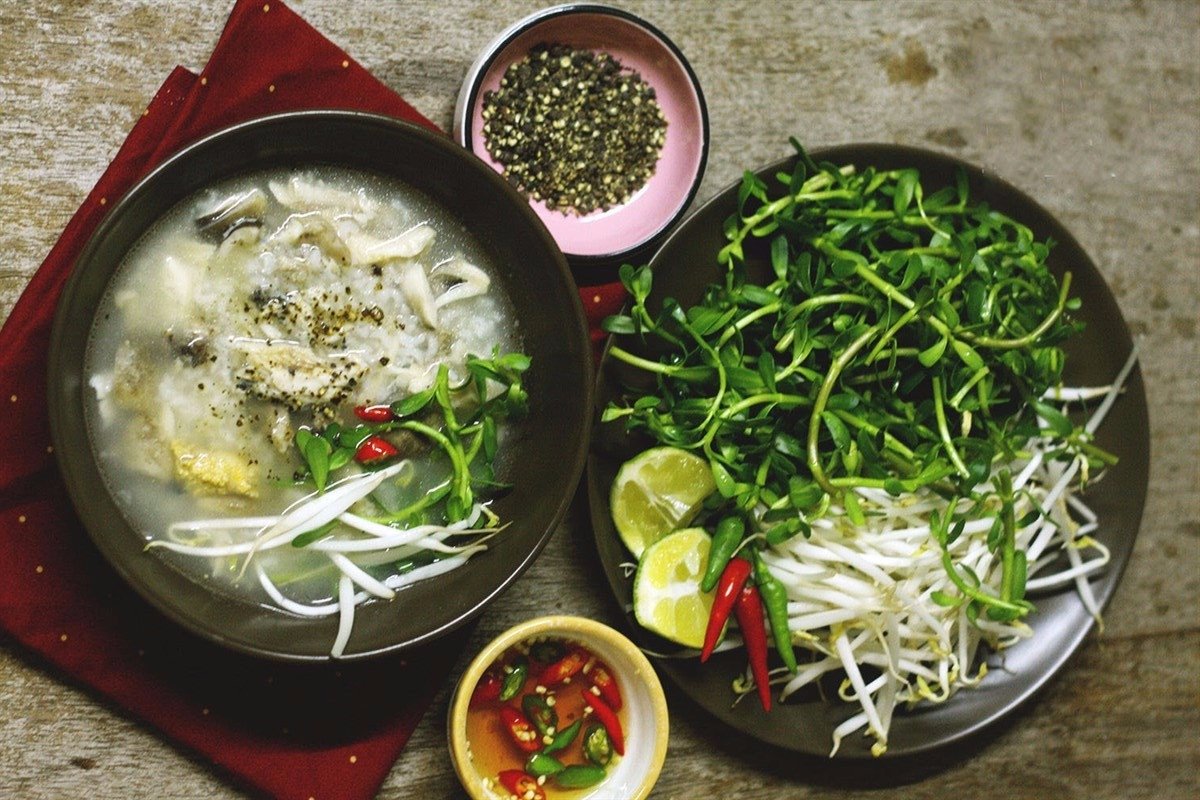 Cháo cá lóc nấu bằng nồi cơm điện thơm ngon