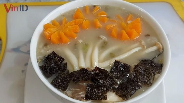 Cháo chay đậu xanh sánh mịn, ấm bụng cho cả gia đình