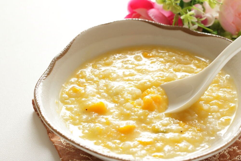 Cháo cua phô mai béo ngậy cho bé