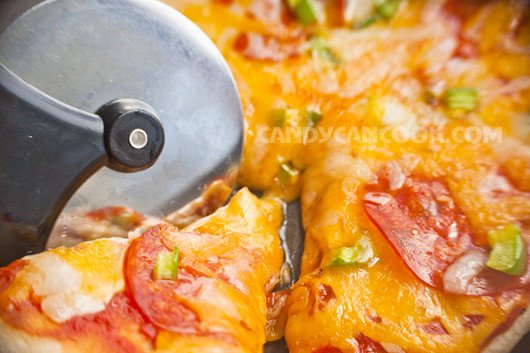 Chảo gang chống dính lý tưởng để làm pizza tại nhà