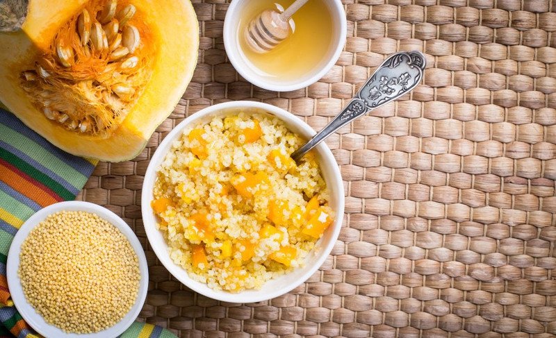Cháo hạt kê bí đỏ thơm ngon, bổ dưỡng, ít calo