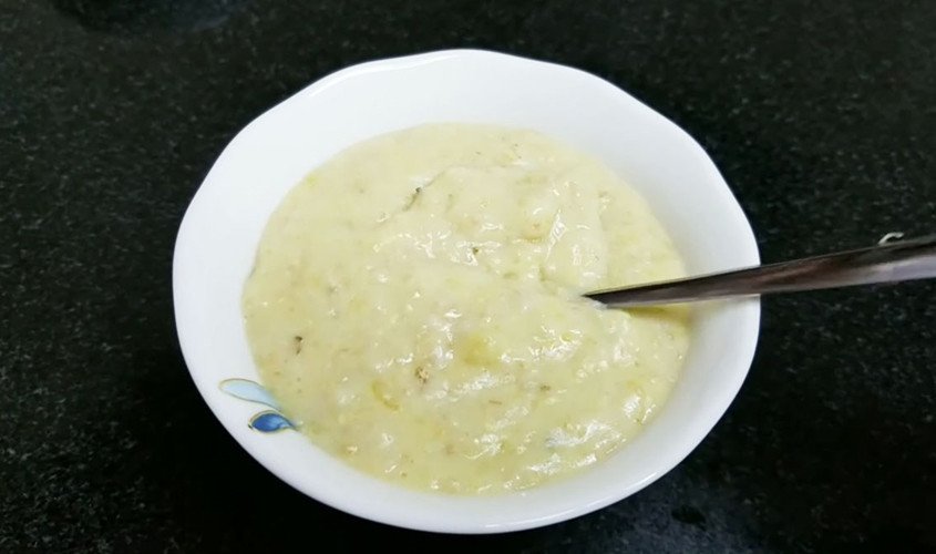 Cháo yến mạch khoai lang cho bé trên 1 tuổi
