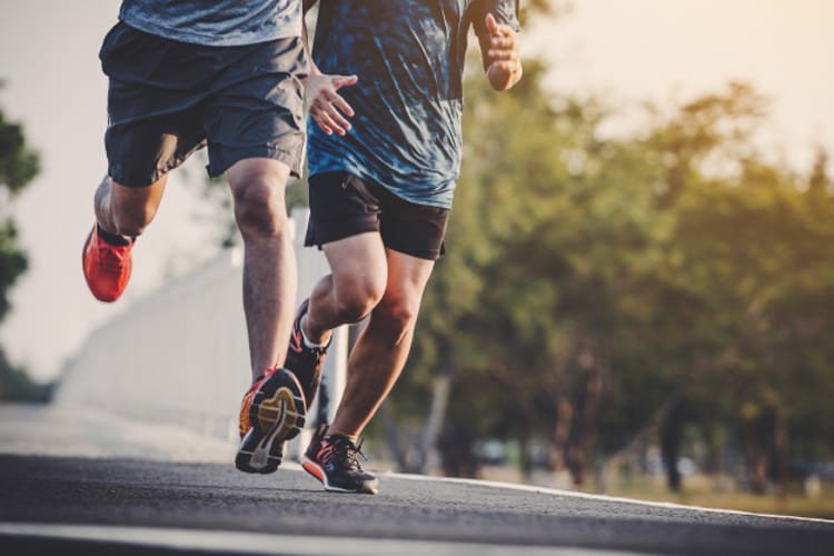 Chạy bộ 3km hàng ngày có giảm mỡ bụng không