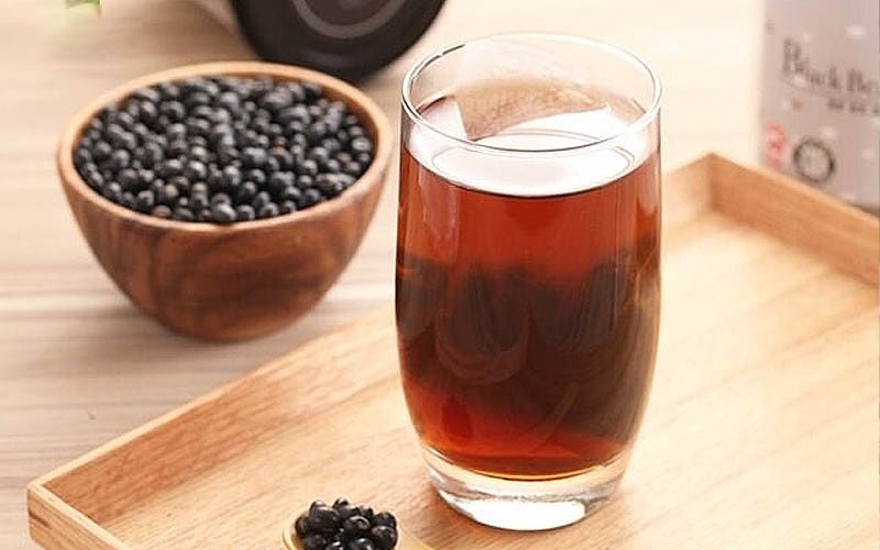 Chế biến nước đậu đen táo đỏ