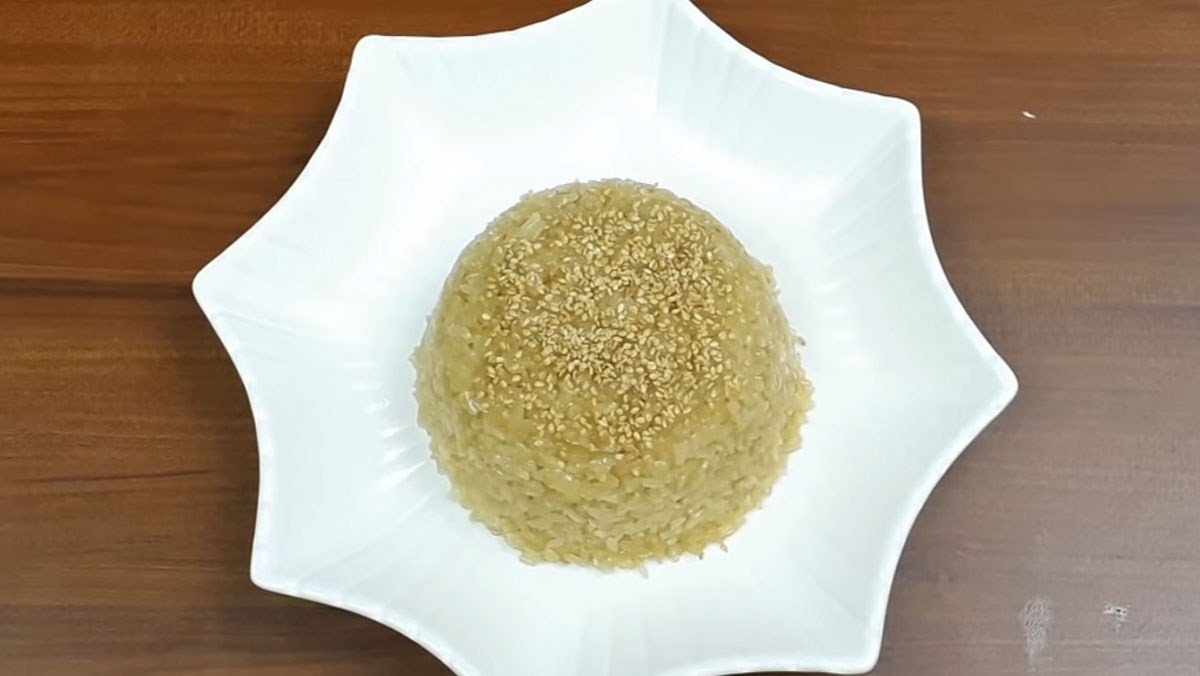 Chè con ong thơm ngon chuẩn vị, đặc trưng hương đường thốt nốt