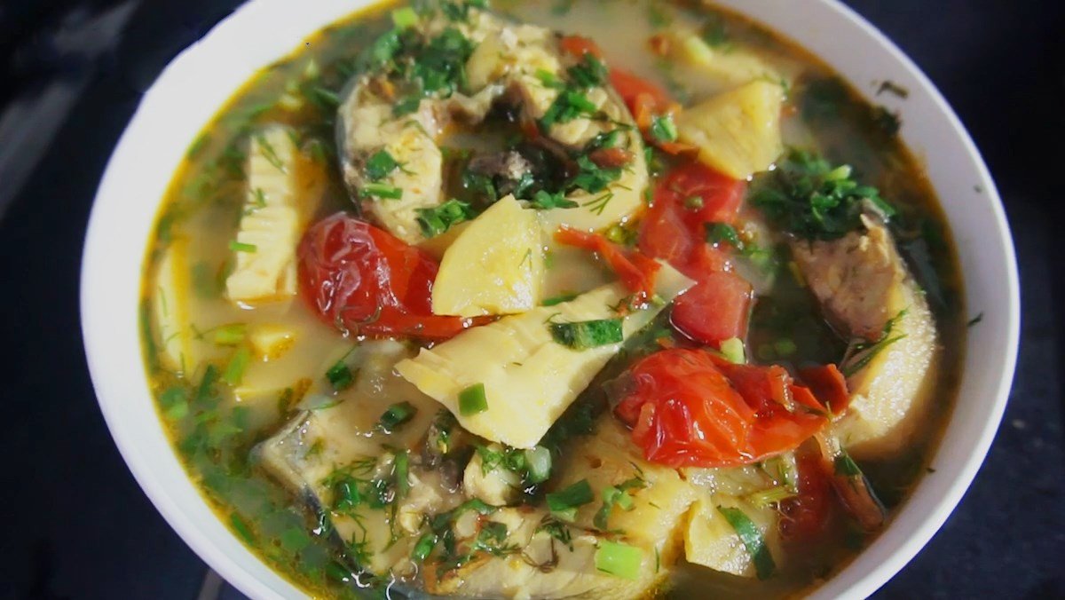Chọn cá tầm tươi ngon