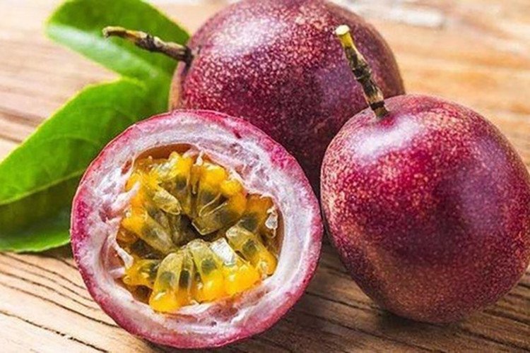 Cách Nấu Nước Chanh Dây Để Lâu Đậm Đà, Thơm Ngon Chuẩn Vị Chọn chanh dây tươi ngon để làm nước chanh dây để lâu